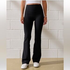 Abercrombie YPB SculptLUX Flared Legging Pants